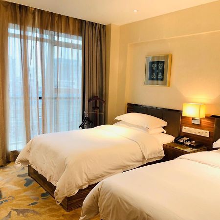 Yiwu Wendemu International Hotel Exterior photo