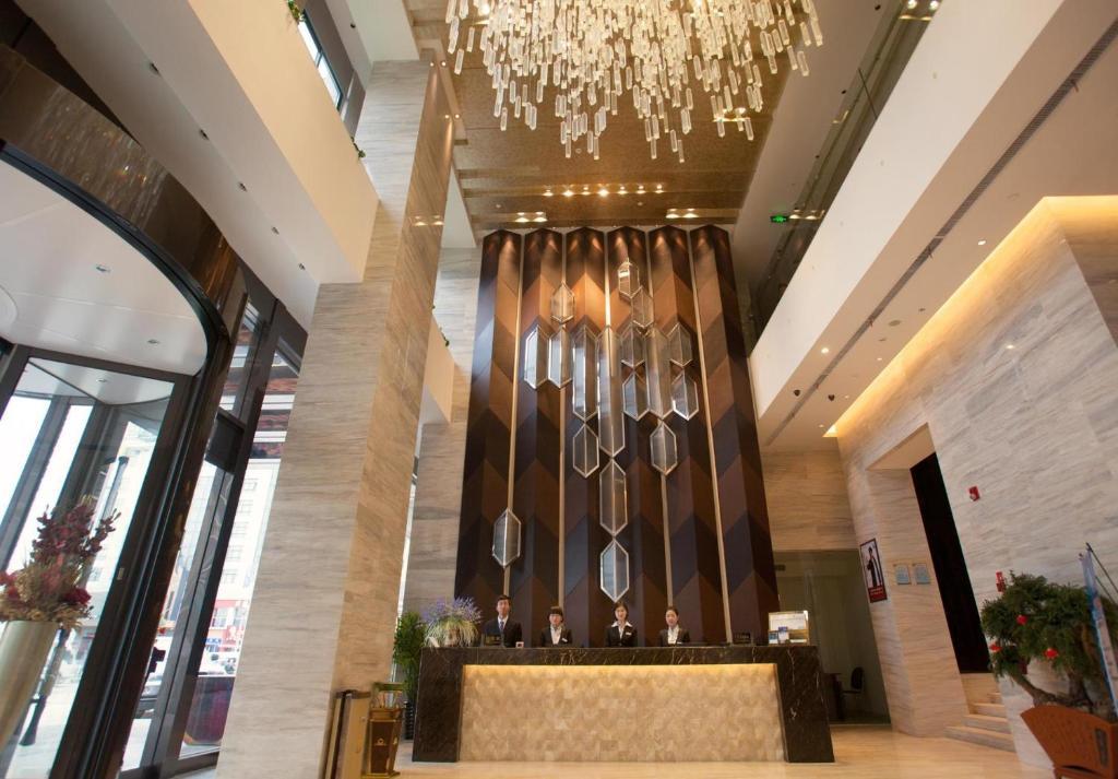 Yiwu Wendemu International Hotel Exterior photo